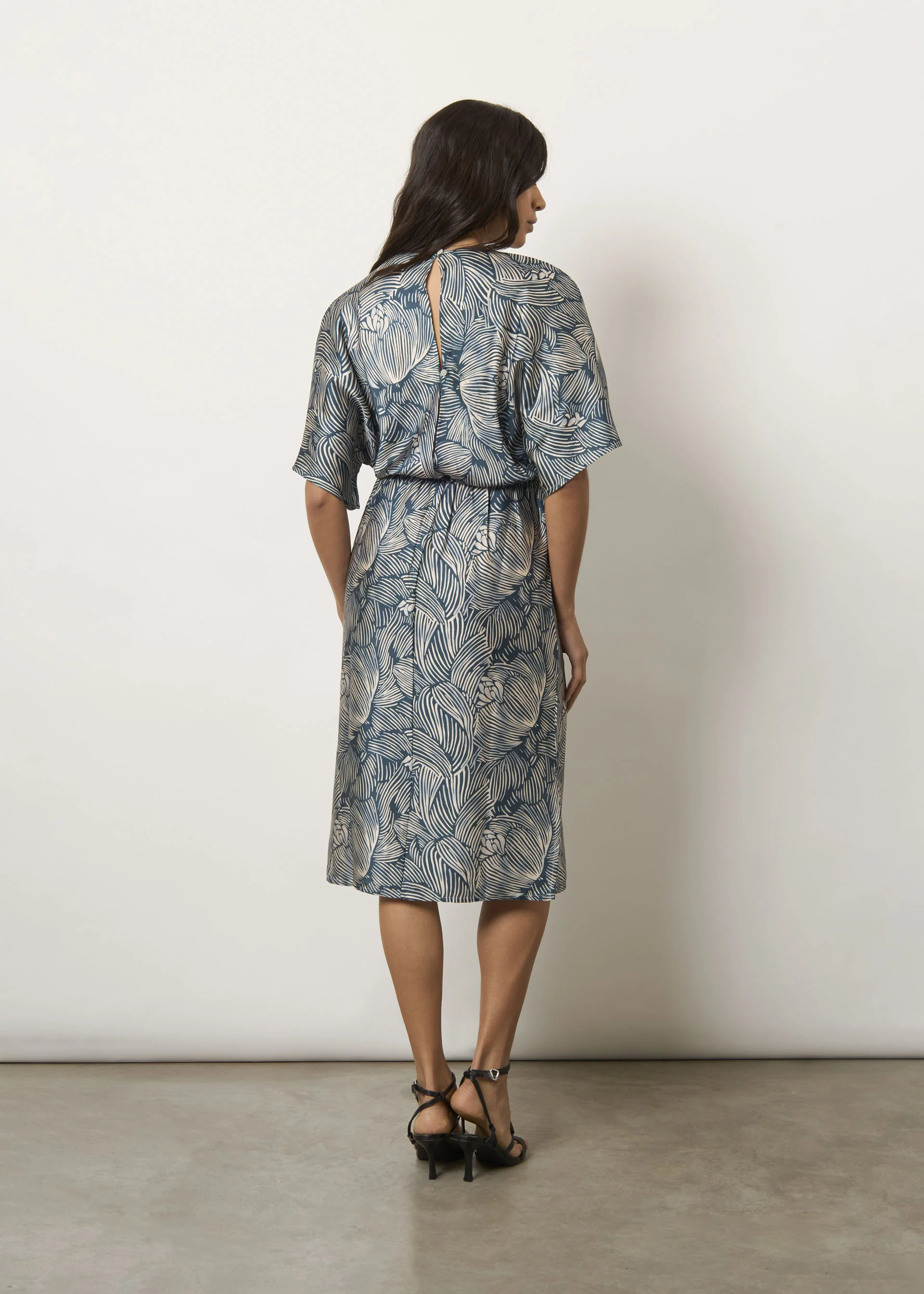 Abito in satin stampato - Image 3
