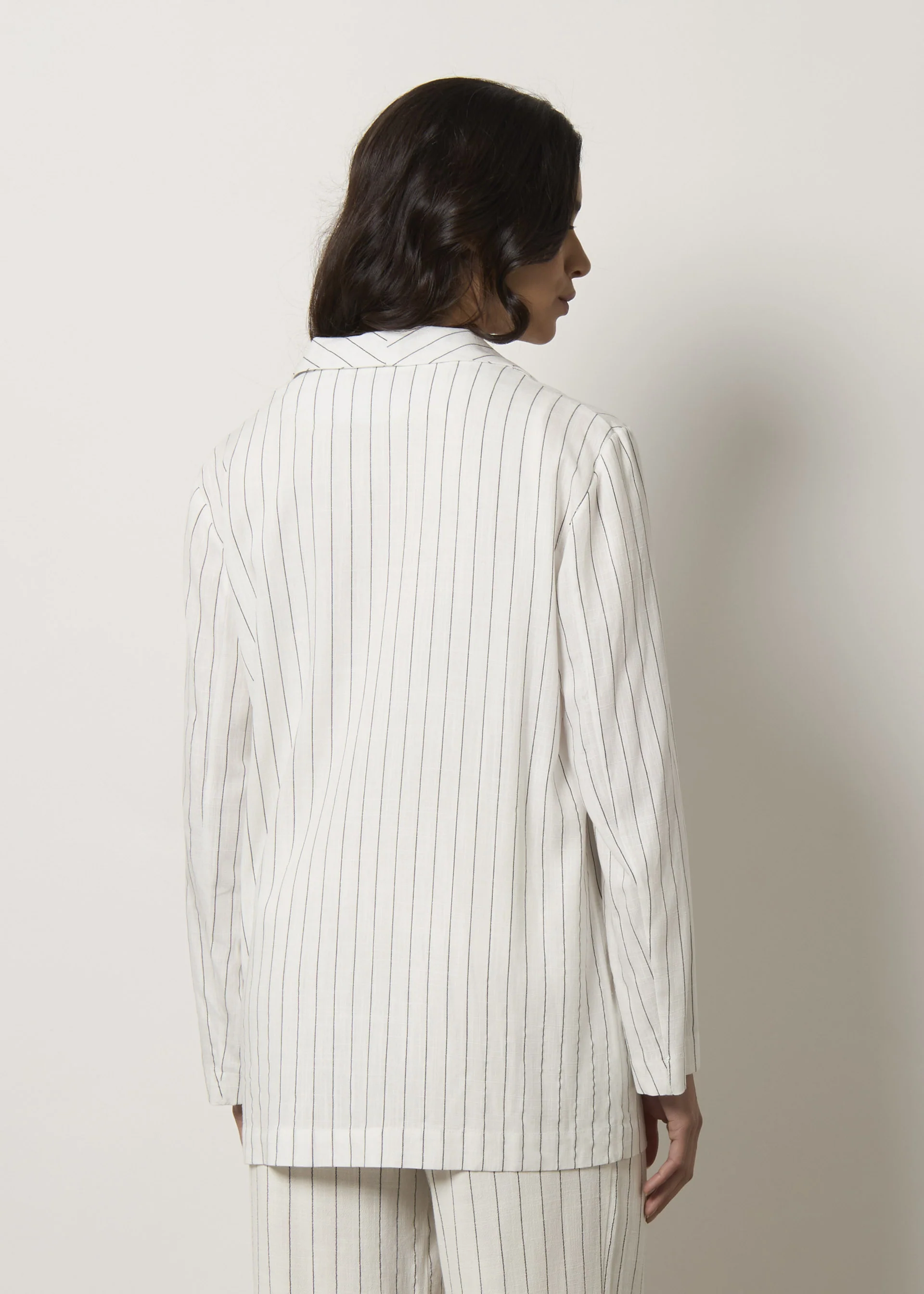 Blazer ampio in misto lino gessato - Image 3
