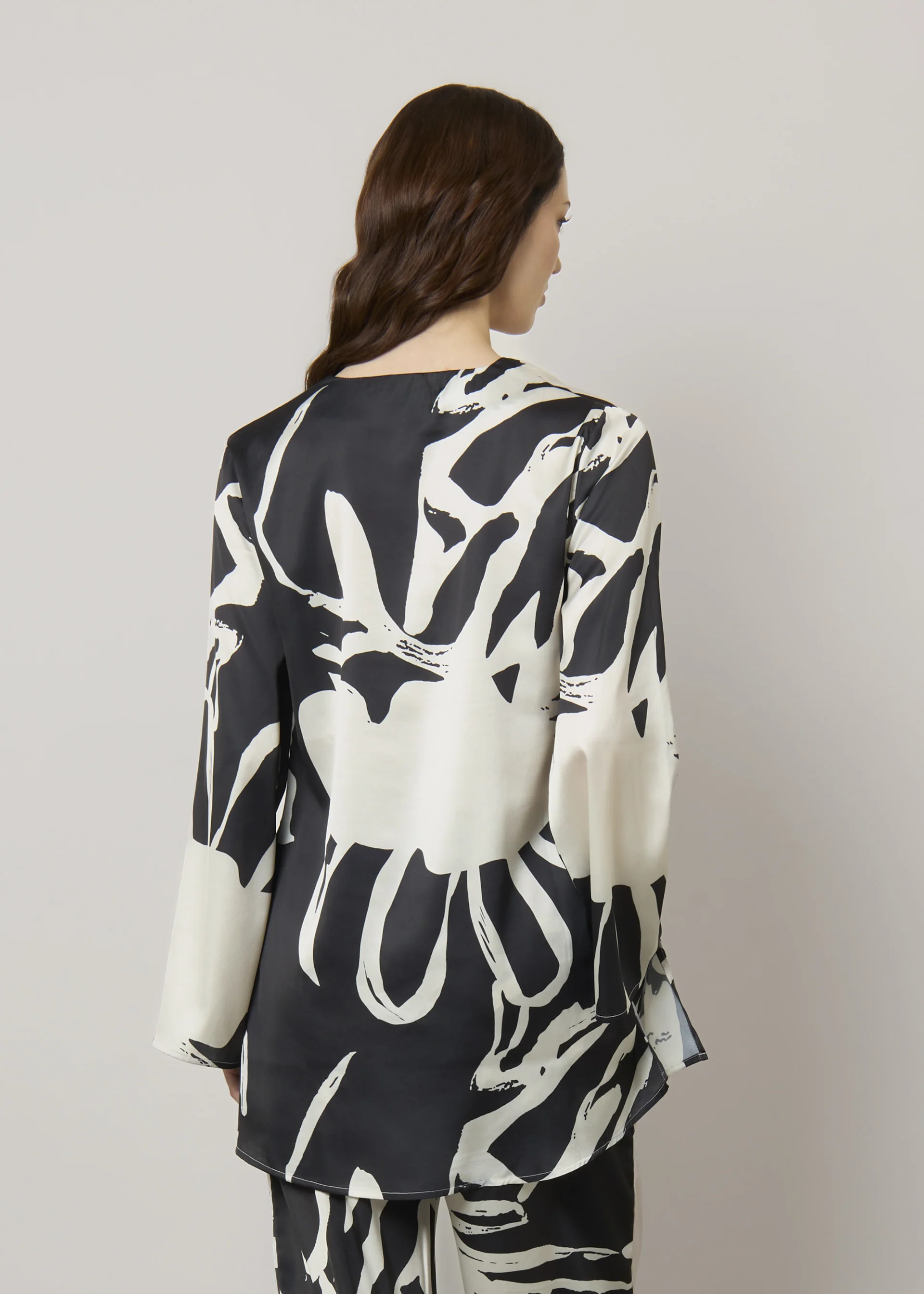 Blusa in satin - Image 3