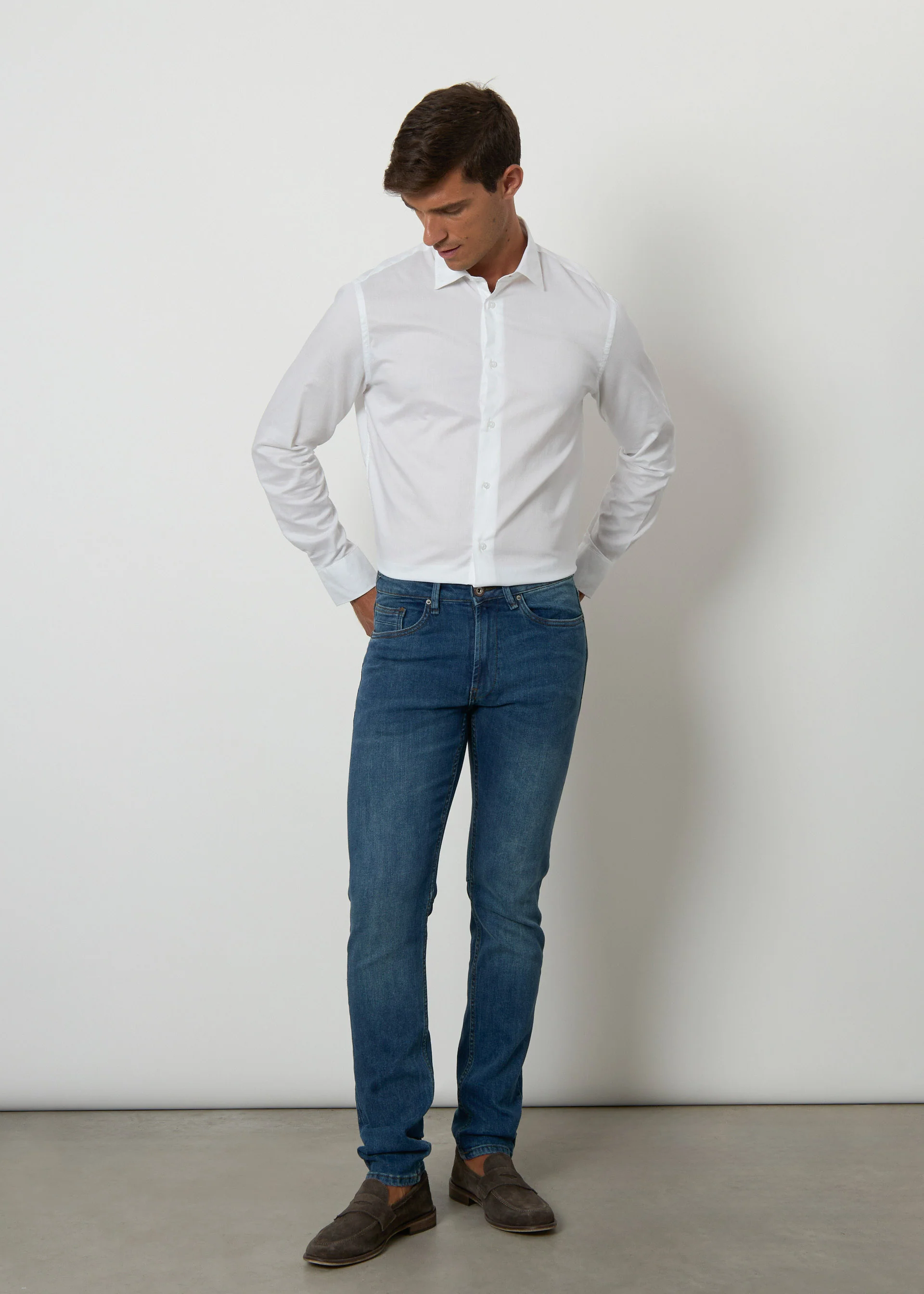 Camicia fil a fil regular - Image 7