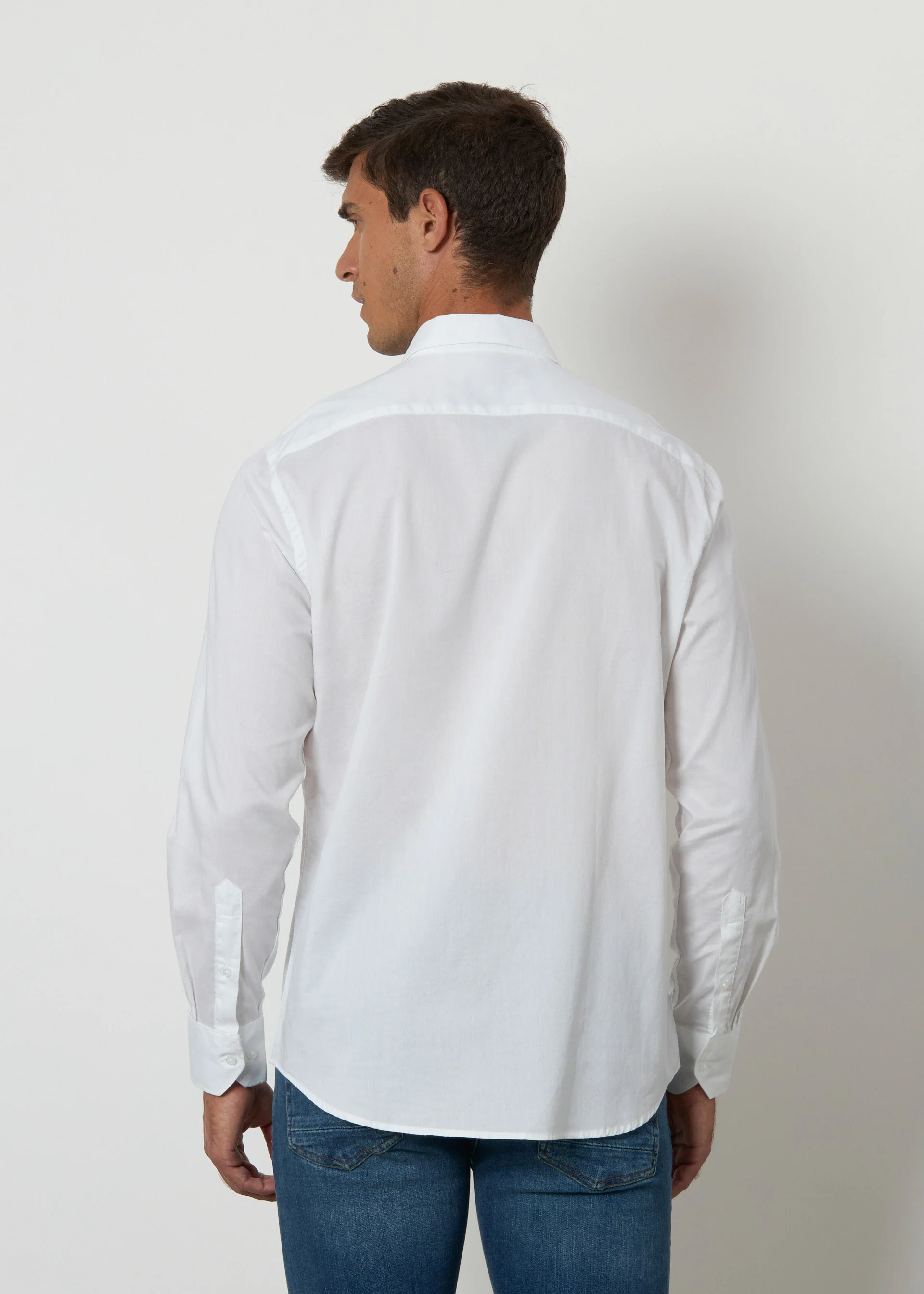 Camicia fil a fil regular - Image 8