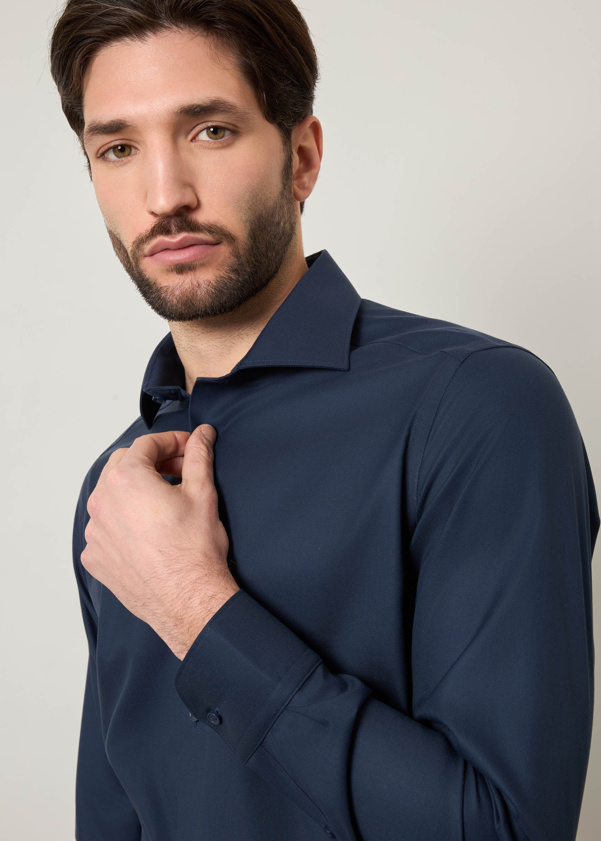 Camicia slim in cotone no stiro - Image 20