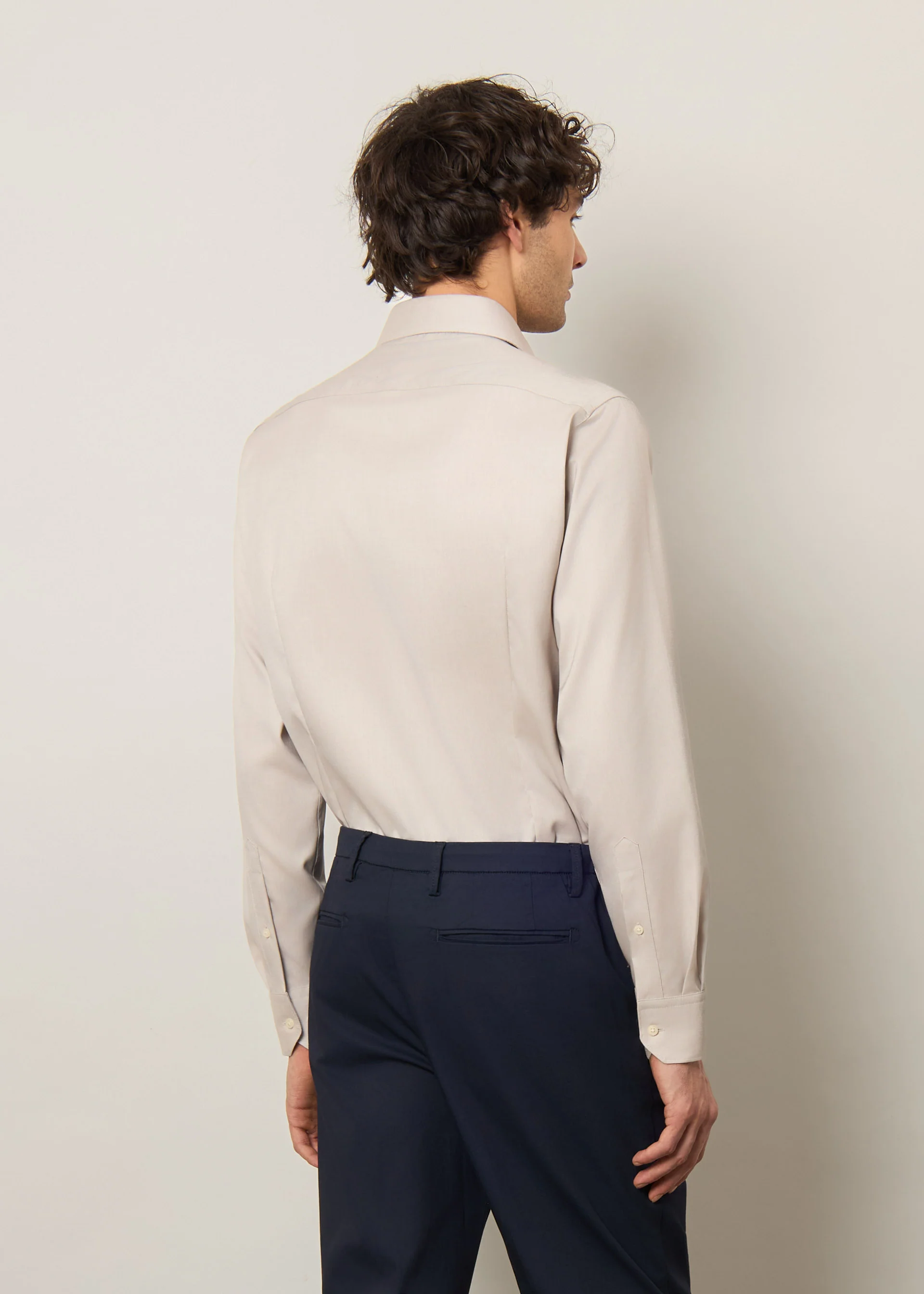 Camicia slim in cotone no stiro - Image 8