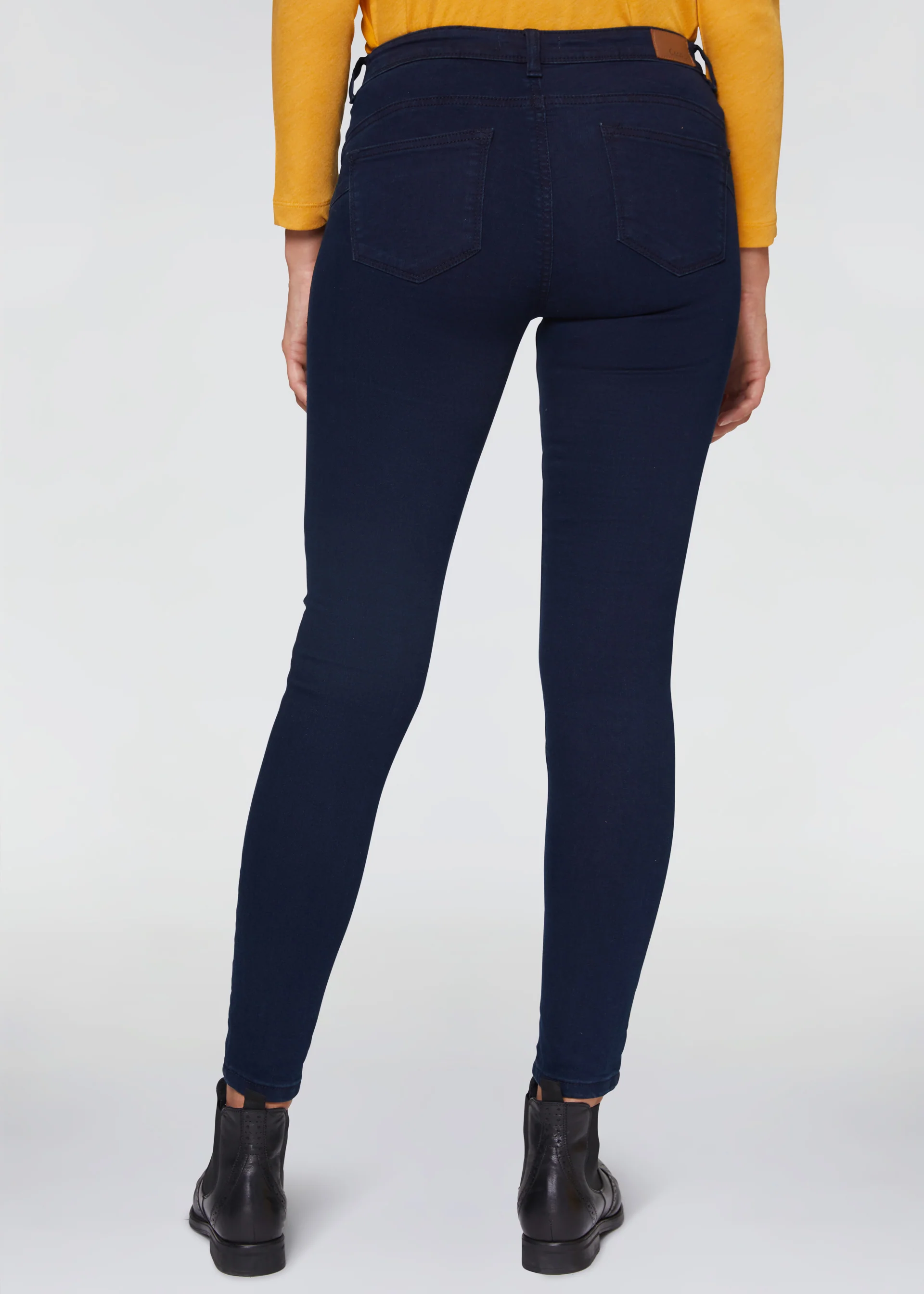 Jeans Bottom Up - Image 3