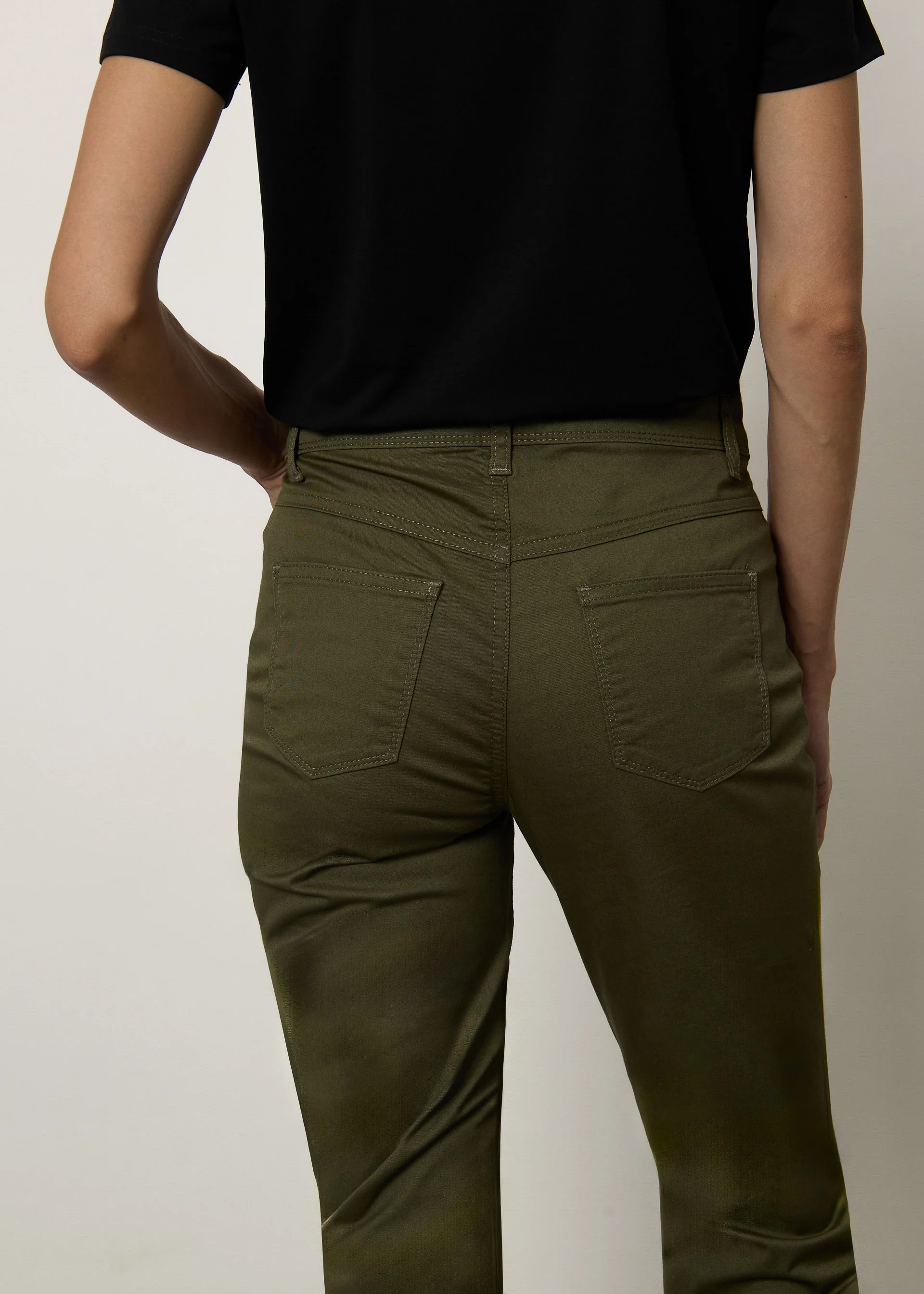 Pantaloni 5 tasche slim - Image 9