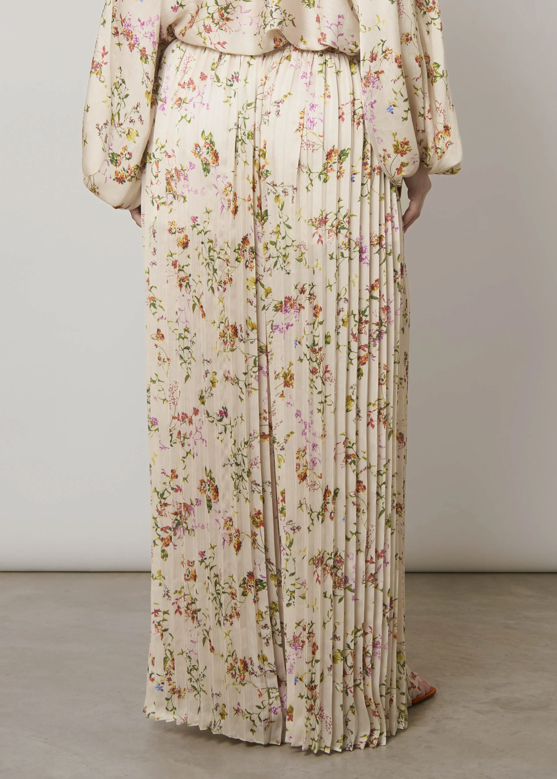 Pantaloni ampi in georgette stampata - Image 4