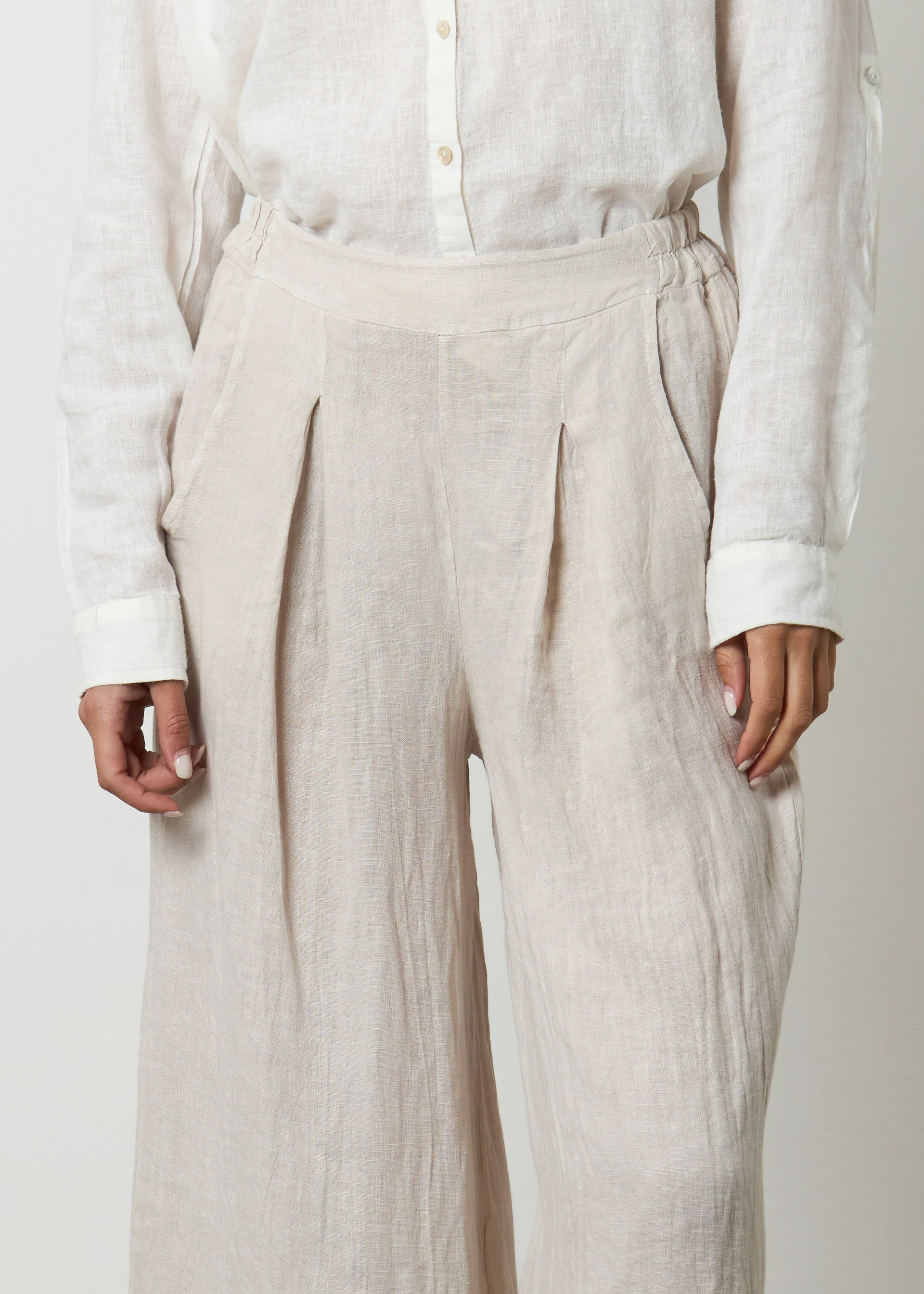 Pantaloni ampi in lino