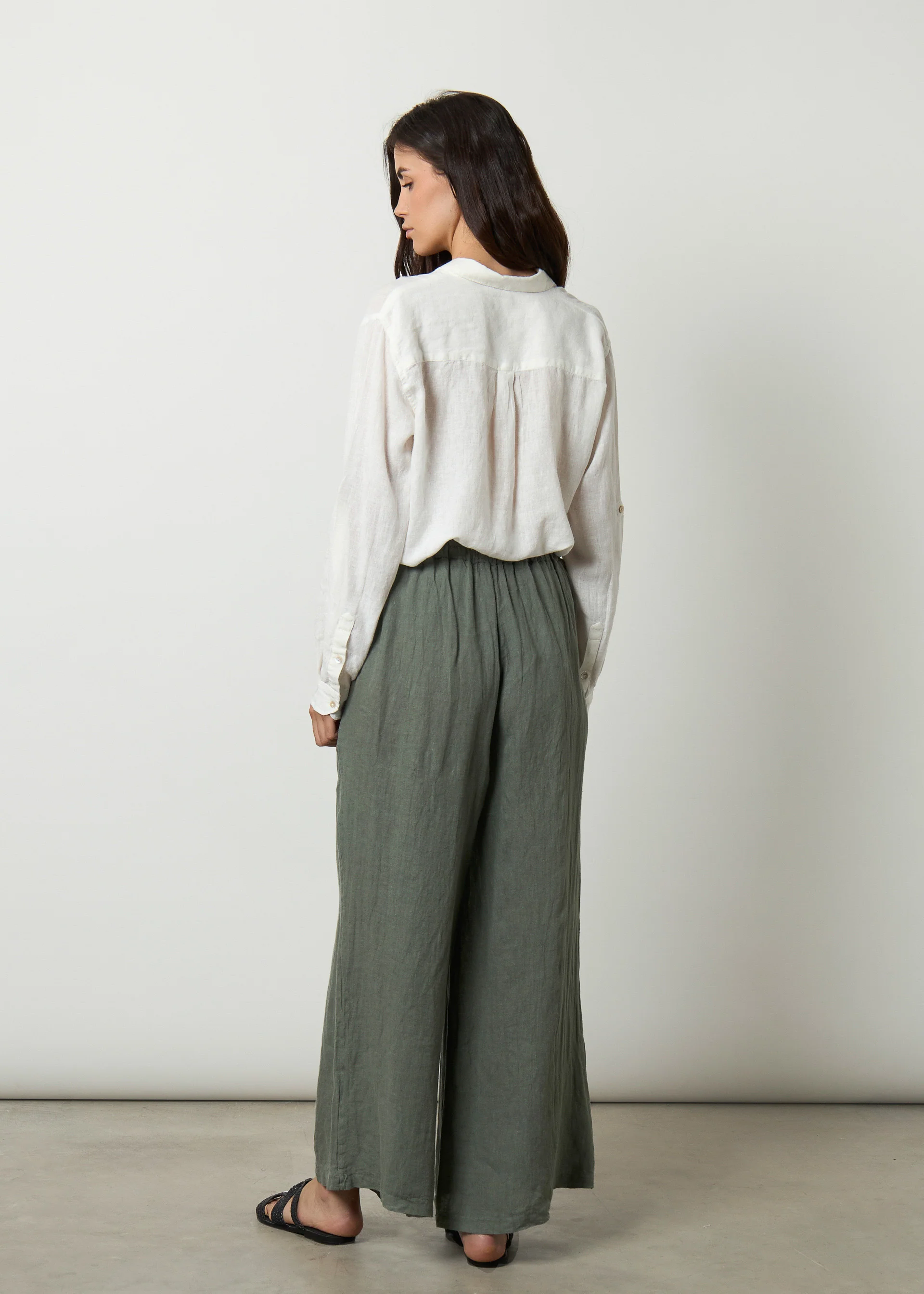 Pantaloni ampi in lino - Image 12