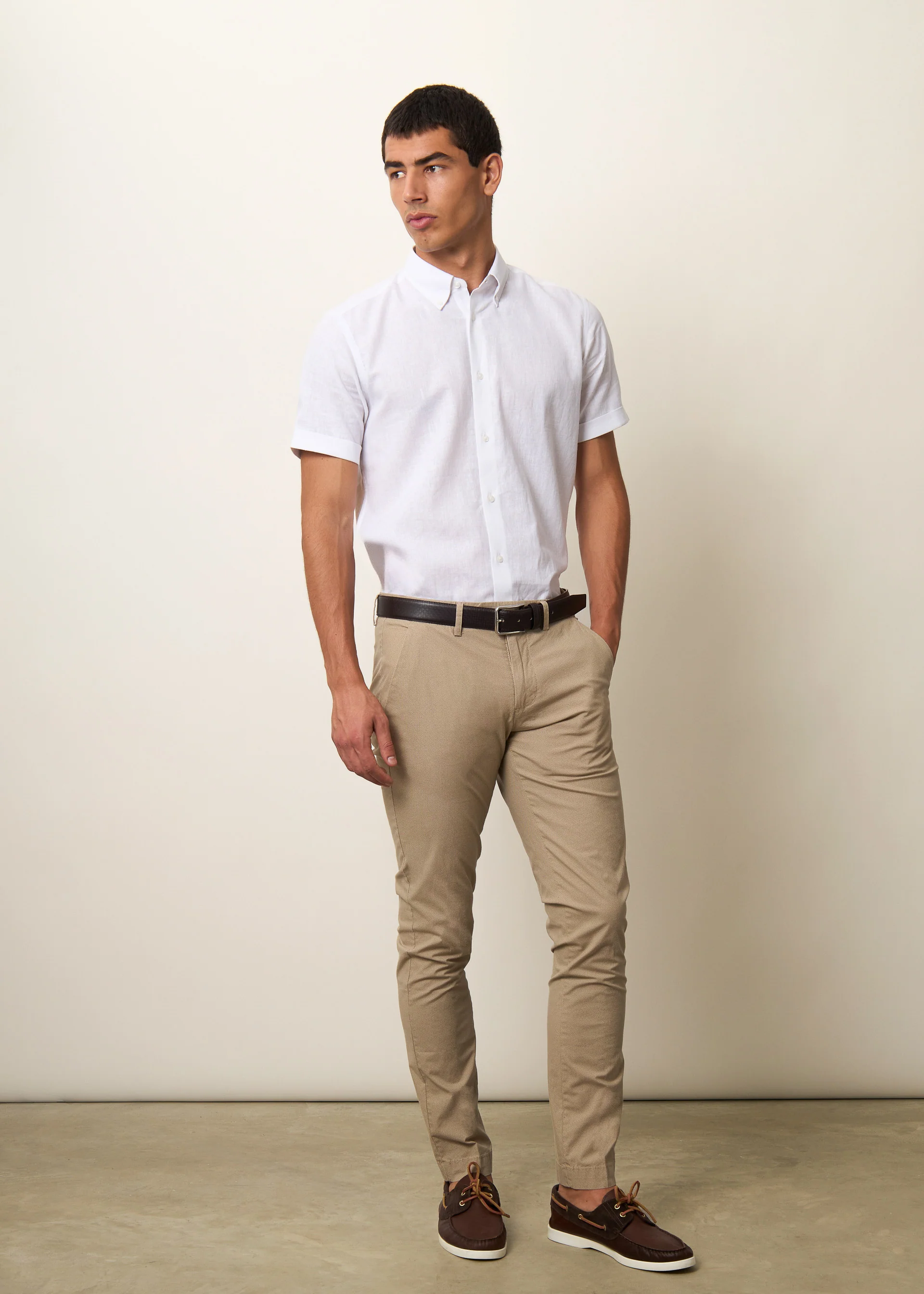 Pantaloni chino microfantasia