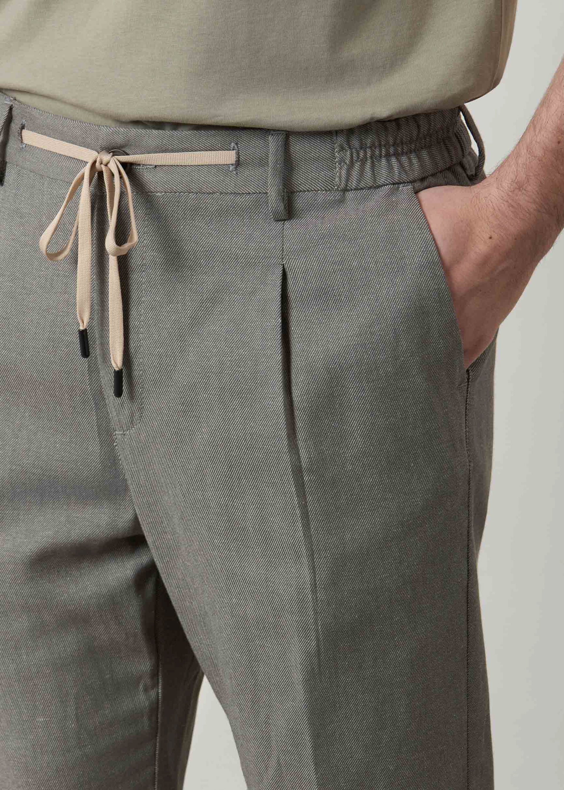 Pantaloni jogger in cotone e lino - Image 4