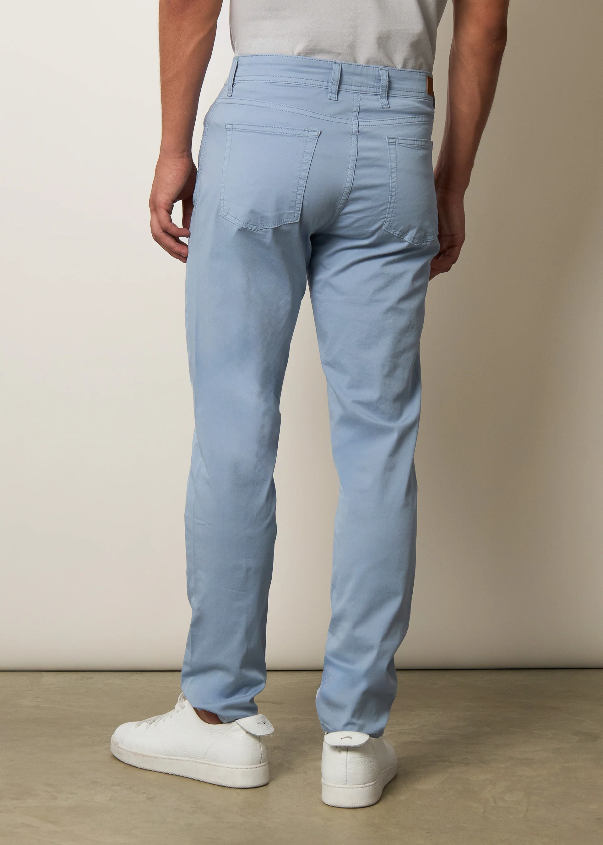 Pantaloni light in cotone - Image 8