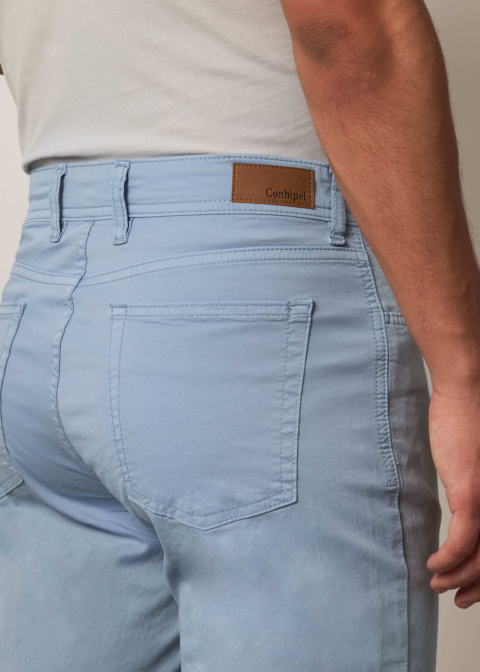 Pantaloni light in cotone - Image 9