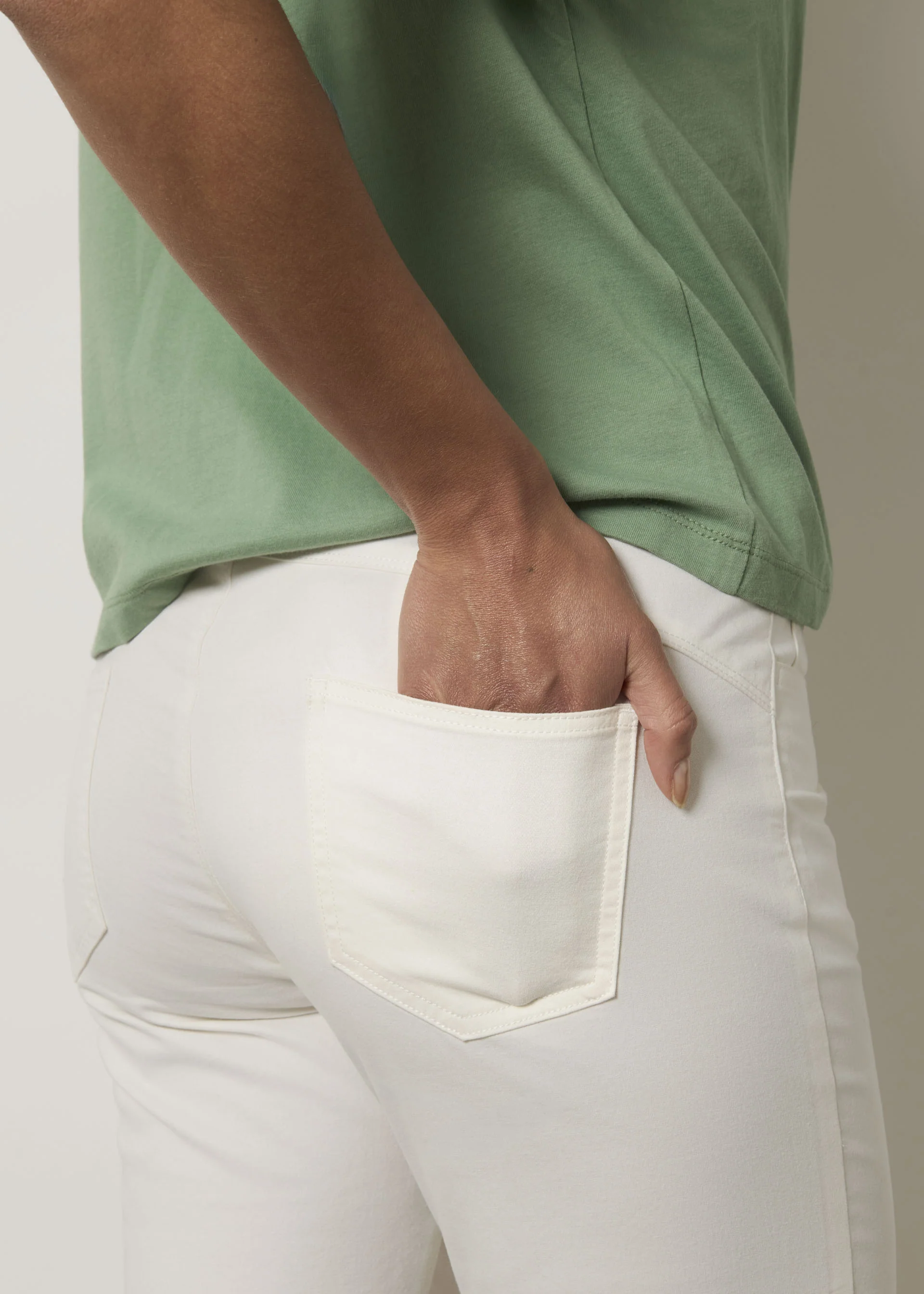 Pantaloni slim fit in cotone stretch - Image 17