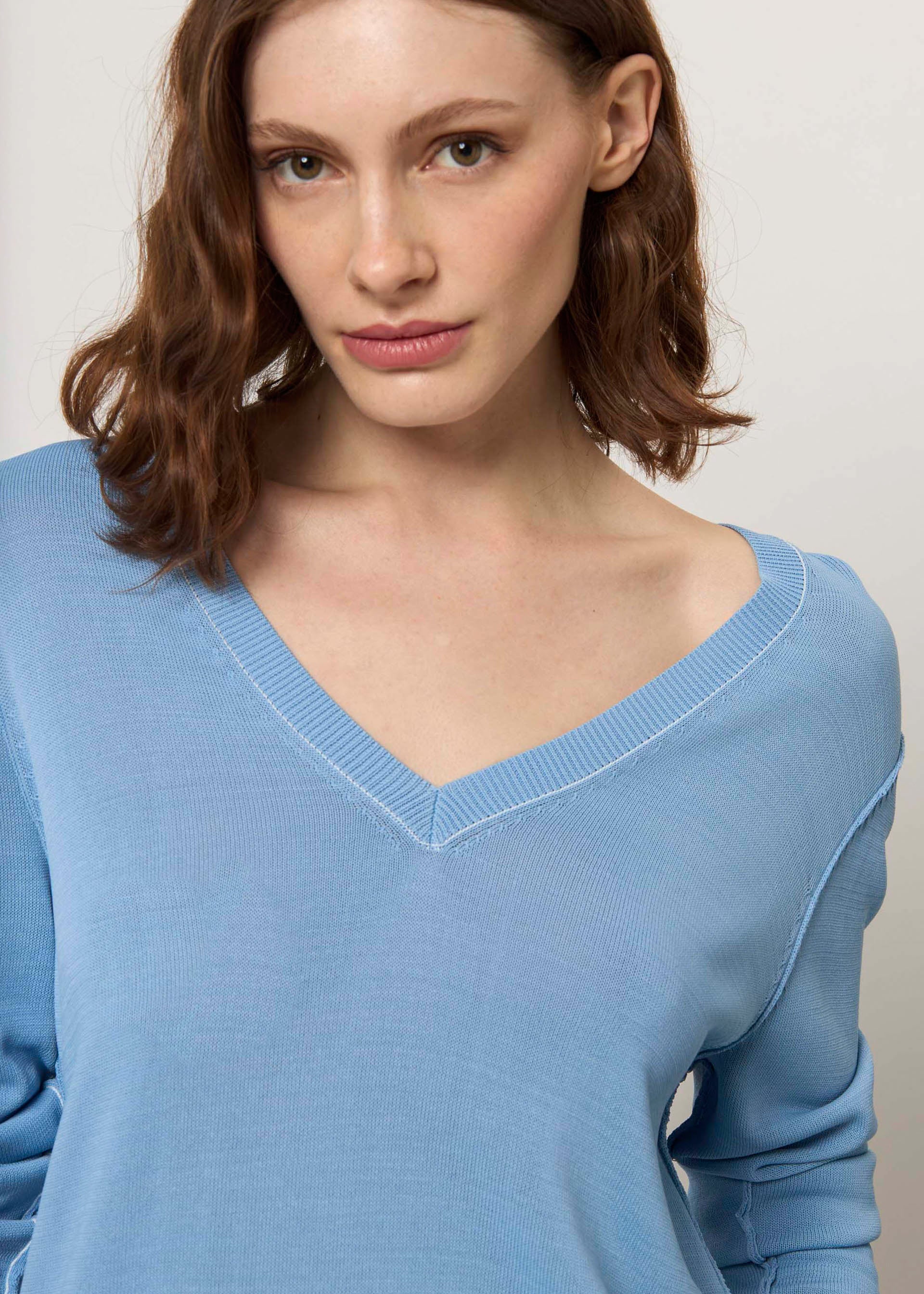 Pullover scollo a V - Image 4