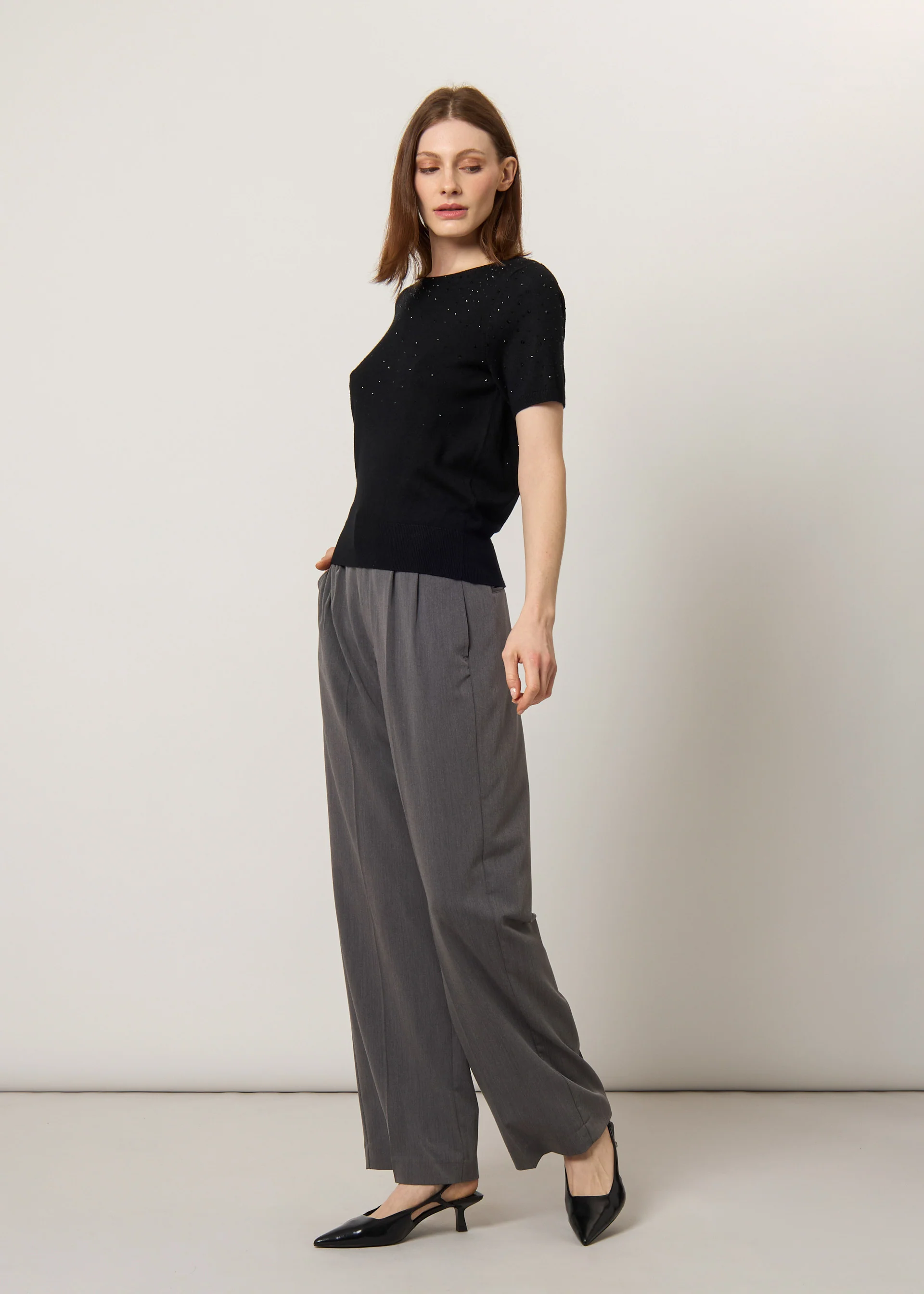 T-shirt in maglia con strass