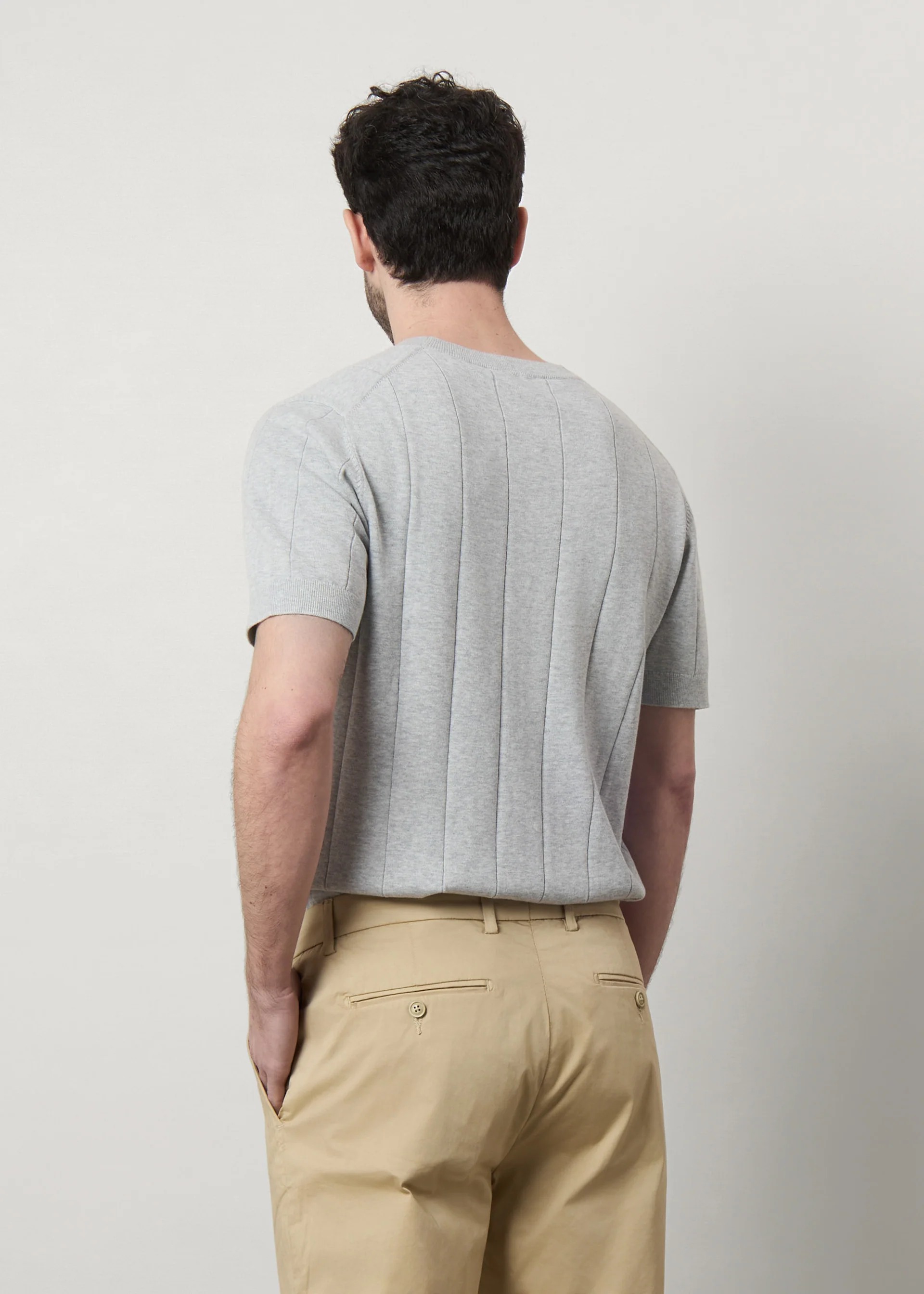 T-shirt in maglia lavorata di puro cotone - Image 13